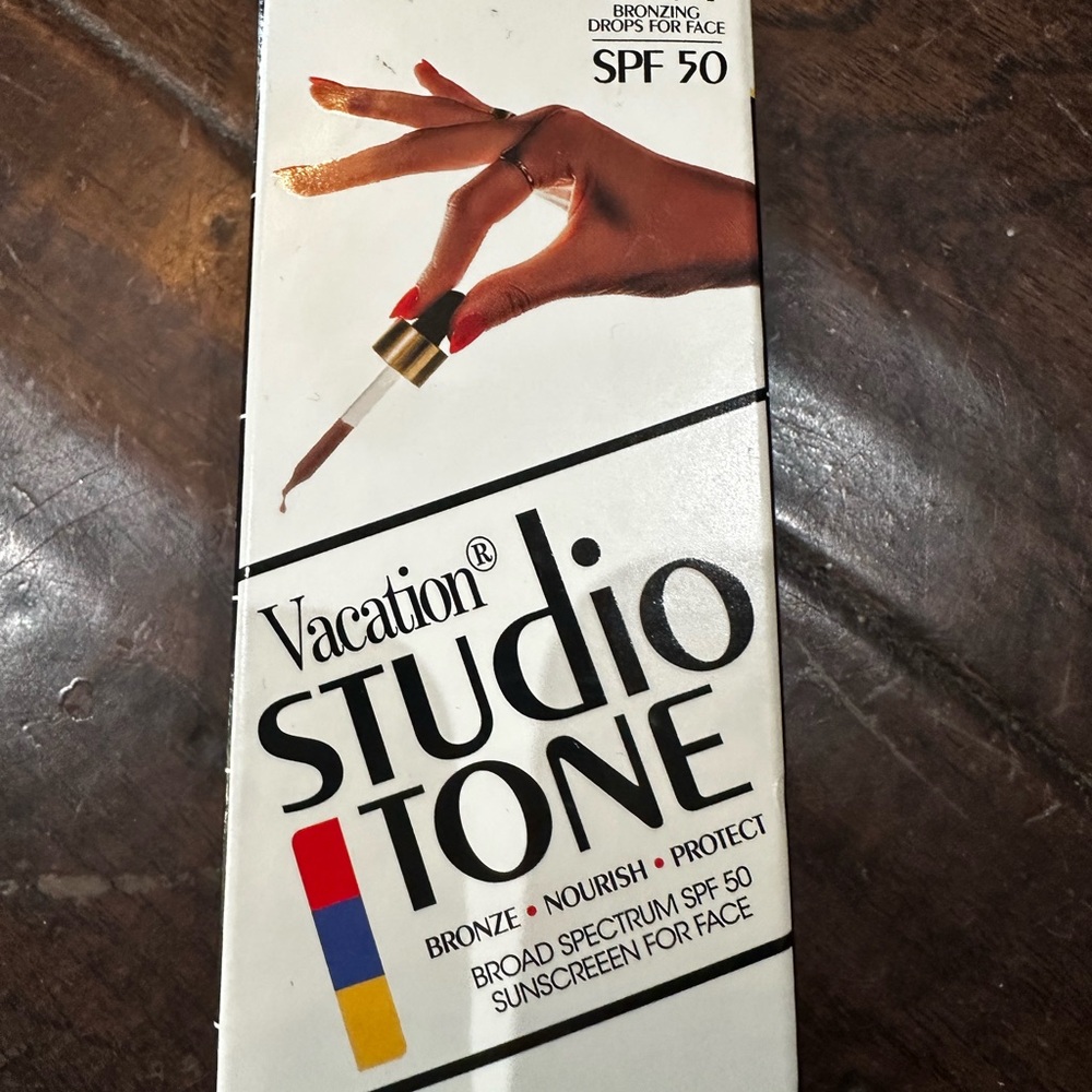 Vacation‎ Studio Tone Bronzing Drops SPF 50